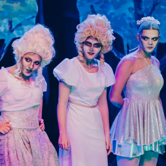 Los Locos Addams – 2025