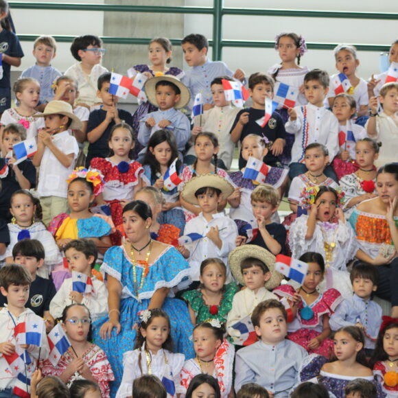 Celebración del Mes de la Patria